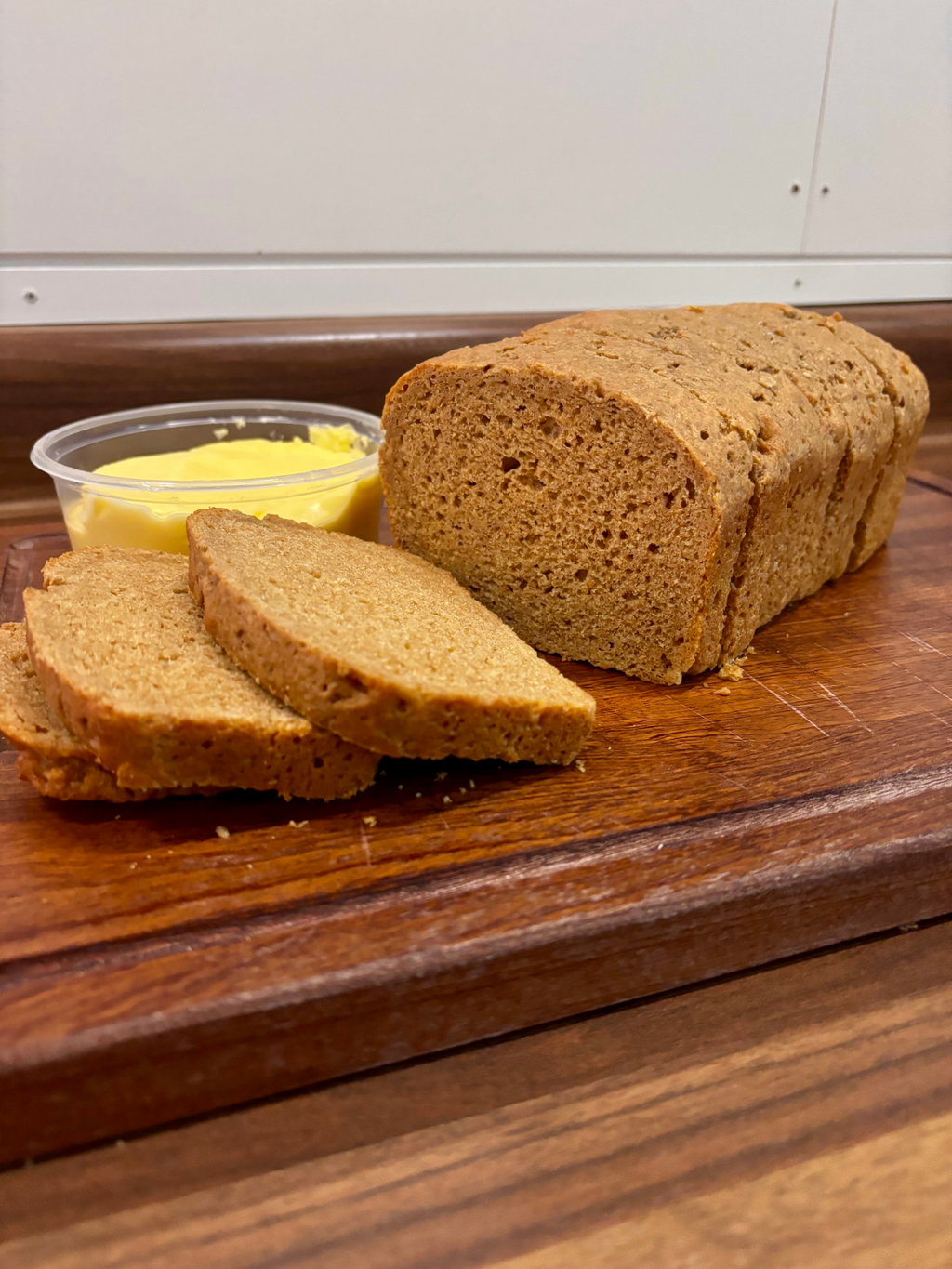 Einkorn bread on a wooden cutting board